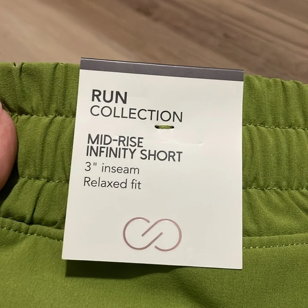 Calia Run Collection midrise Infinity Short 3” Relaxed Army green Size XL NWT - Picture 12 of 14